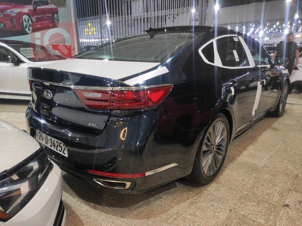 Kia Cadenza